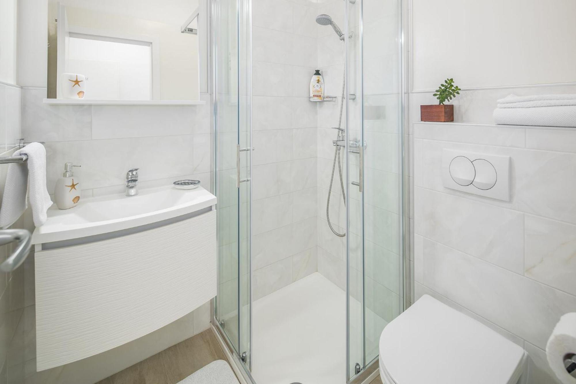 Katana Apartment *